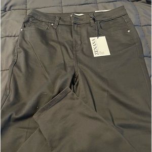NWT Skinny Zenana dark gray jean